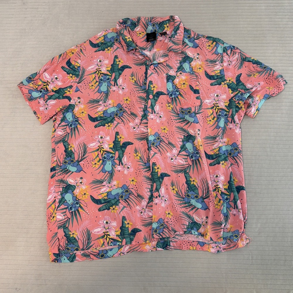 Disney Stitch Hawaiian Shirt Men's size XXL Button Down with 1 front Pocket